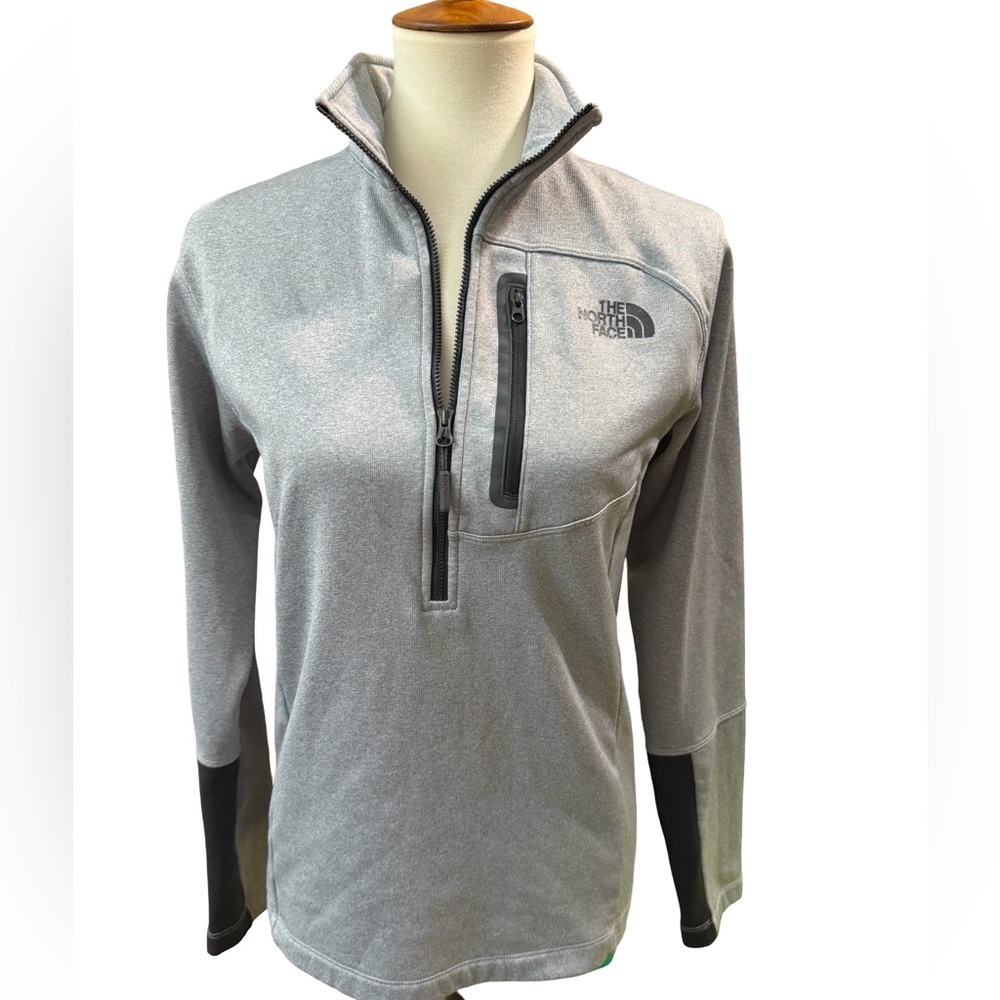 The North Face Gray 1/4 Zip Pullover Women’s Small Medium Stretch Fleece